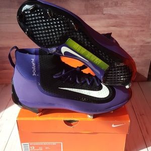 Air Huarache 2K Filth Elite Mid Baseball Cleat